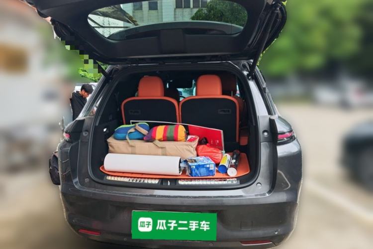 Used Li Auto L8 2024 Pro Model Trunk
