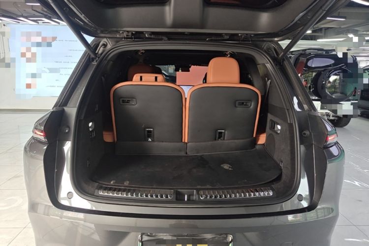 Used Li Auto L8 2024 Max Trunk