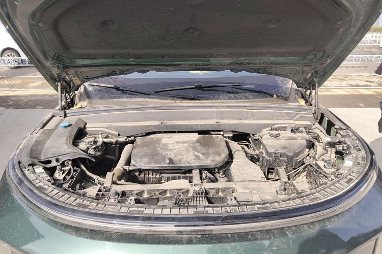 Used Li Auto L8 2024 Max Engine Bay