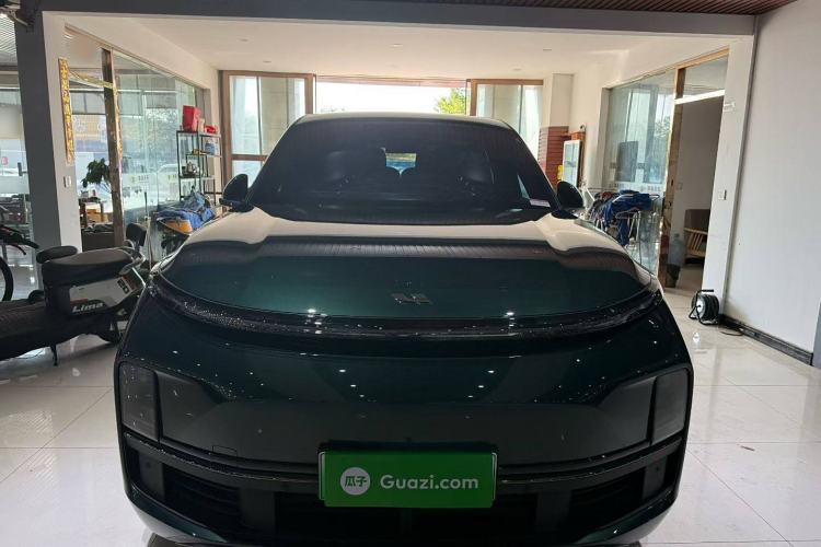 Used Li Auto L8 2024 Pro Model Exterior 1