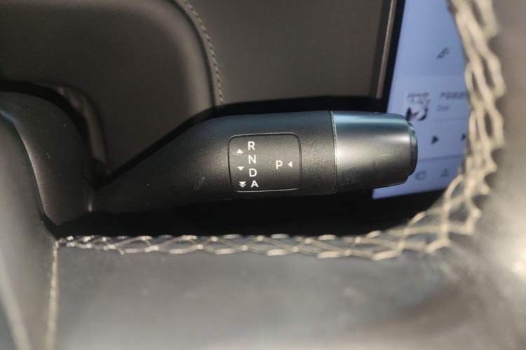 Used Li Auto L8 2024 Pro Model Gear Lever