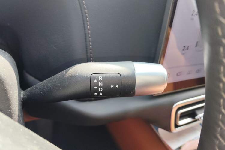 Used Li Auto L8 2024 Max Gear Lever