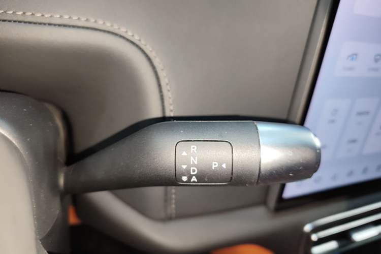 Used Li Auto L8 2024 Max Gear Lever