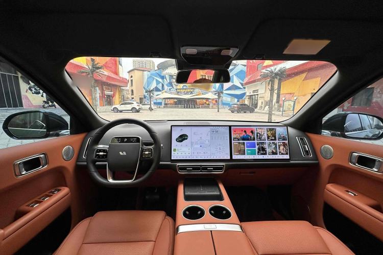 Used Li Auto L8 2024 Pro Model Interior 1