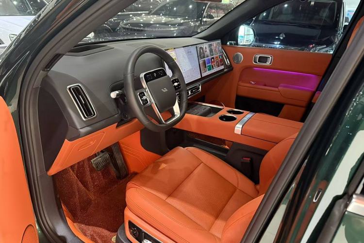 Used Li Auto L8 2024 Pro Model Interior 2