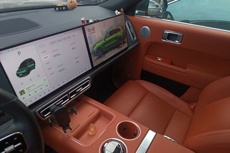 Used Li Auto L8 2024 Max Interior 4