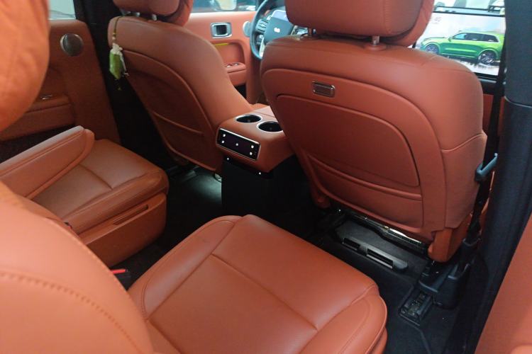 Used Li Auto L8 2024 Max Interior 7