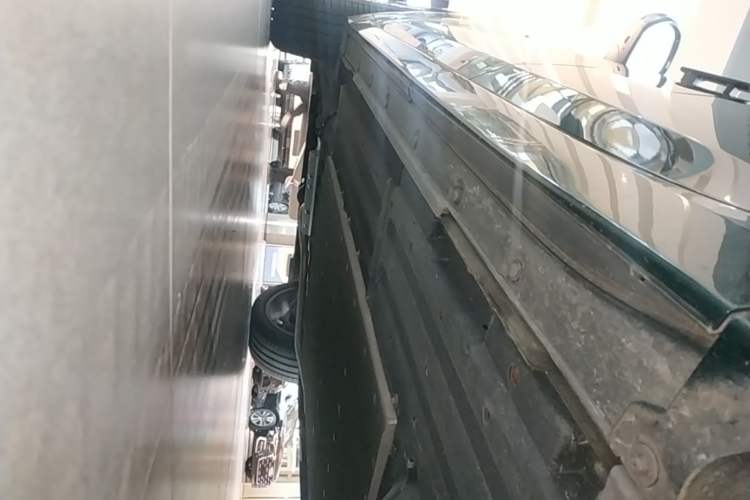 Used Li Auto L8 2024 Ultra Model Left Side Sill