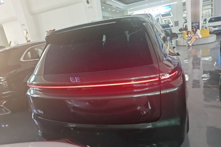 Used Li Auto L8 2024 Pro Model Rear