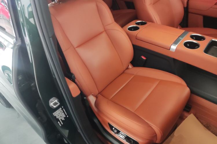 Used Li Auto L8 2024 Pro Model Right Front Seat