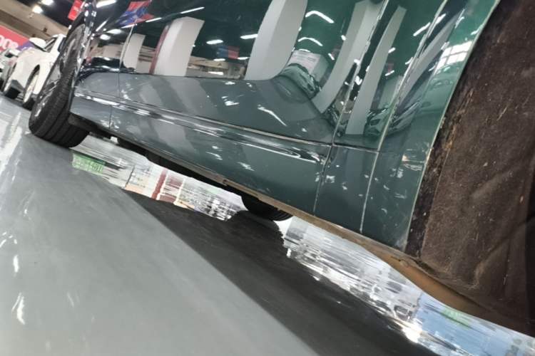 Used Li Auto L8 2024 Max Right Side Sill