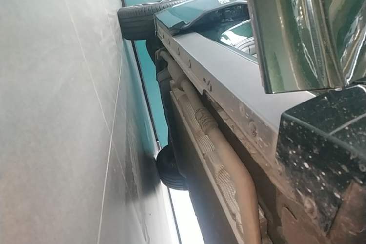 Used Li Auto L8 2024 Ultra Model Right Side Sill