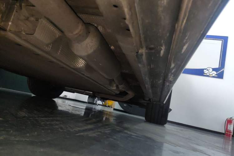 Used Li Auto L8 2024 Pro Model Right Side Sill