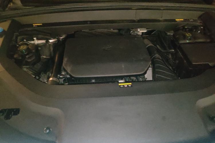Used Li Auto L8 2024 Ultra Model Engine Bay