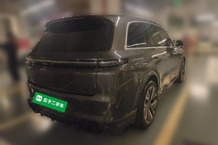 Used Li Auto L8 2024 Ultra Model Rear Right 45 Deg