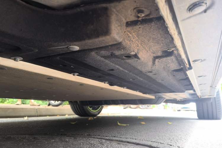 Used Li Auto L8 2024 Ultra Model Chassis Front Left