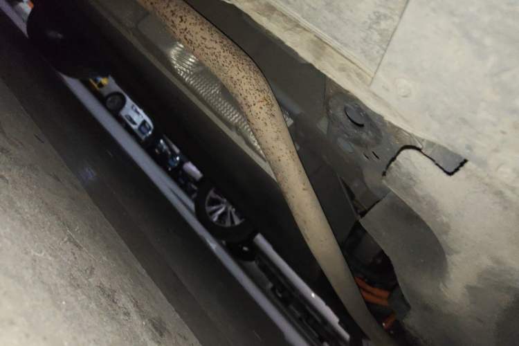 Used Li Auto L8 2024 Max Chassis Front Right