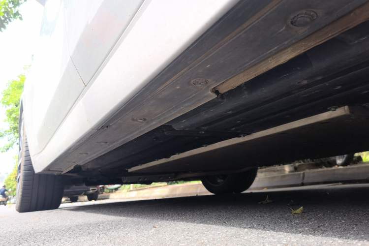 Used Li Auto L8 2024 Ultra Model Chassis Rear Left