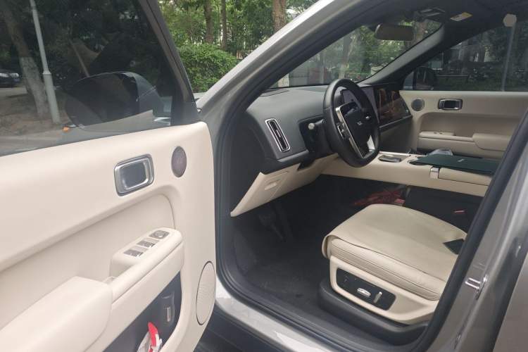 Used Li Auto L8 2024 Max Driver Seat
