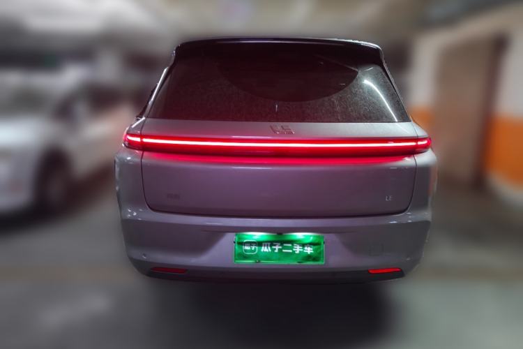 Used Li Auto L8 2024 Max Exterior 4