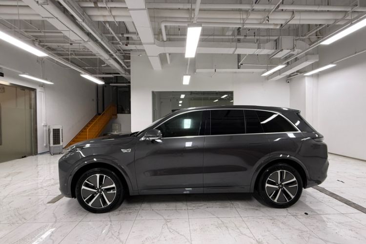 Used Li Auto L8 2024 Max Exterior 5