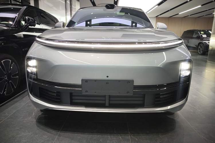 Used Li Auto L8 2024 Max Front
