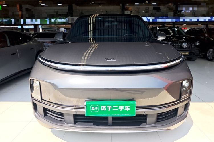Used Li Auto L8 2024 Pro Model Front