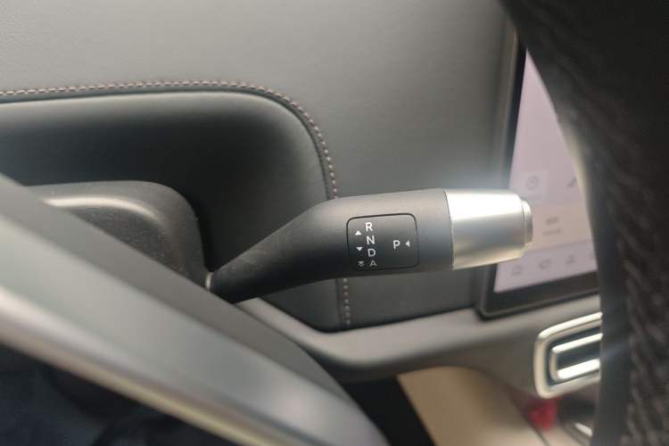 Used Li Auto L8 2024 Max Gear Lever