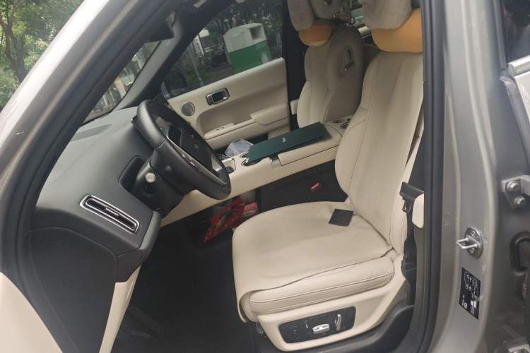 Used Li Auto L8 2024 Max Left Front Seat