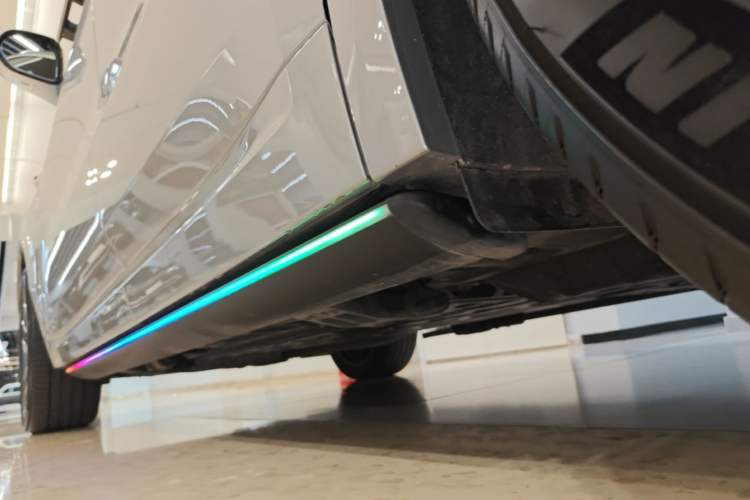 Used Li Auto L8 2024 Max Left Side Sill