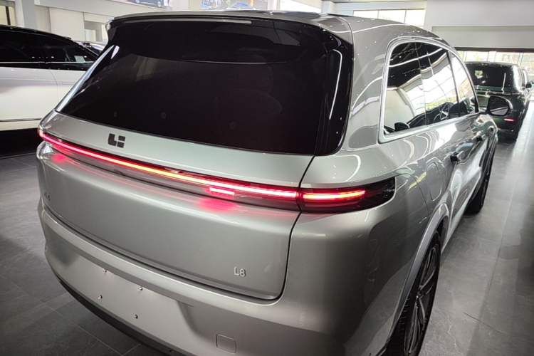 Used Li Auto L8 2024 Max Rear Right 45 Deg