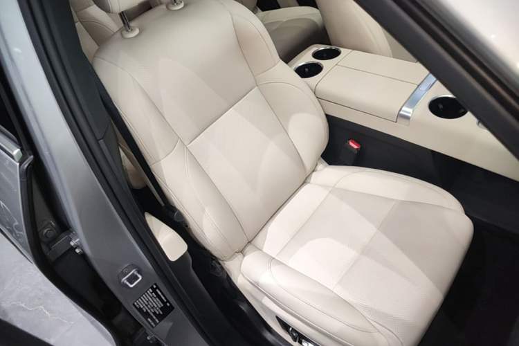 Used Li Auto L8 2024 Max Right Front Seat