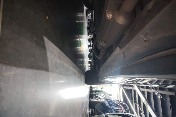 Used Li Auto L8 2024 Max Right Side Sill