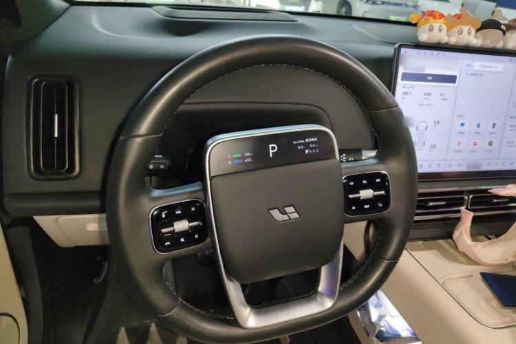 Used Li Auto L8 2024 Ultra Model Steering Wheel