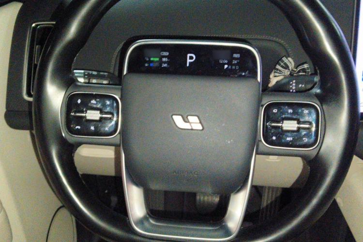 Used Li Auto L8 2024 Max Steering Wheel