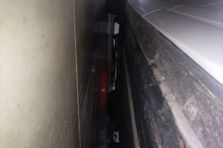 Used Li Auto L8 2024 Ultra Model Chassis Front Right