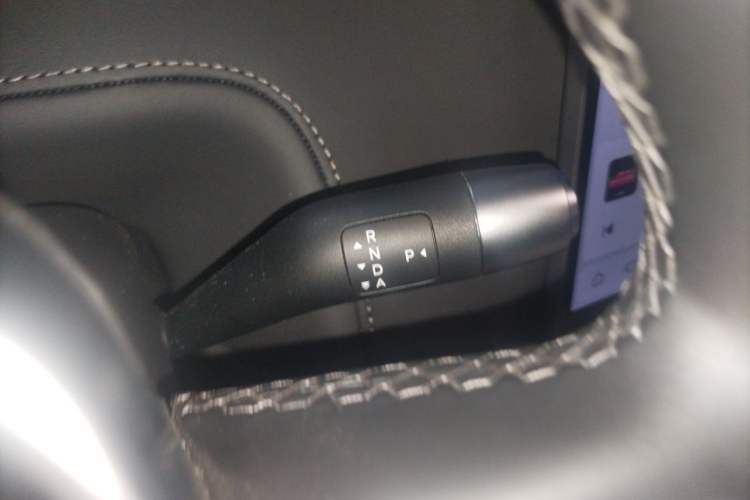Used Li Auto L8 2024 Ultra Model Gear Lever