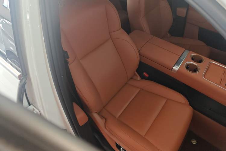 Used Li Auto L8 2024 Max Right Front Seat