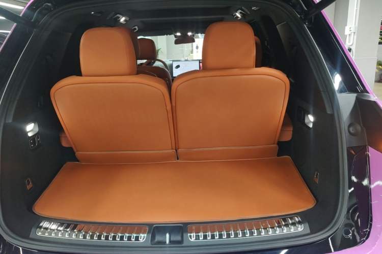 Used Li Auto L8 2024 Max Trunk