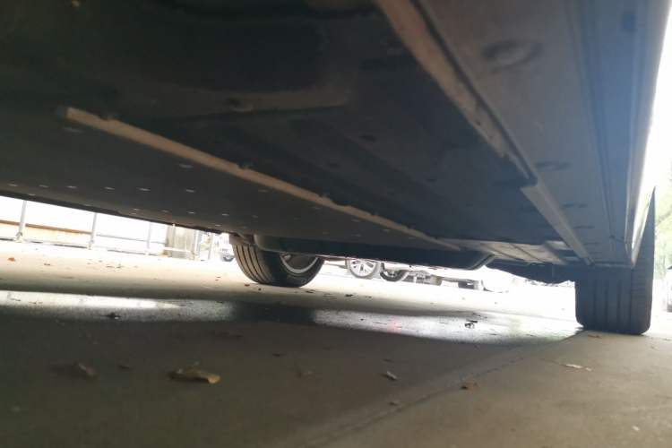 Used Li Auto L8 2024 Max Chassis Front Left