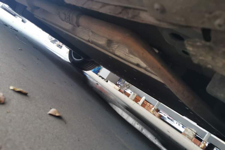 Used Li Auto L8 2024 Max Chassis Front Right