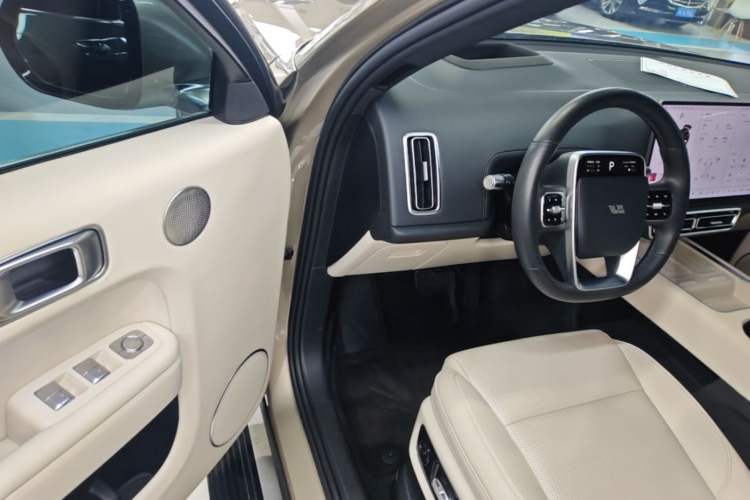 Used Li Auto L8 2024 Max Driver Seat