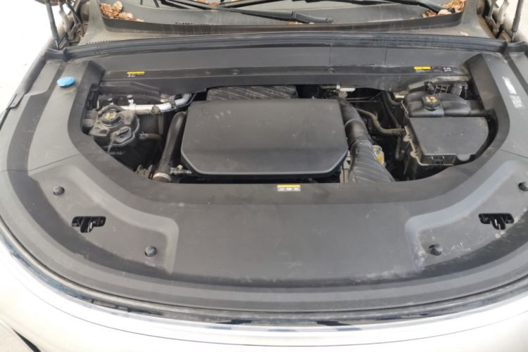 Used Li Auto L8 2024 Max Engine Bay