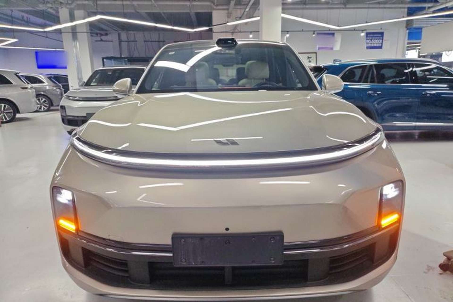 Used Li Auto L8 2024 Max Exterior 1
