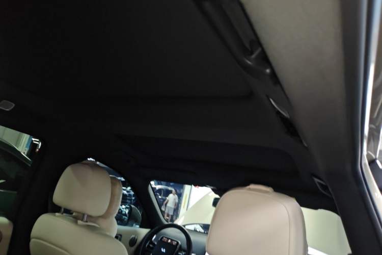 Used Li Auto L8 2024 Max Headliner