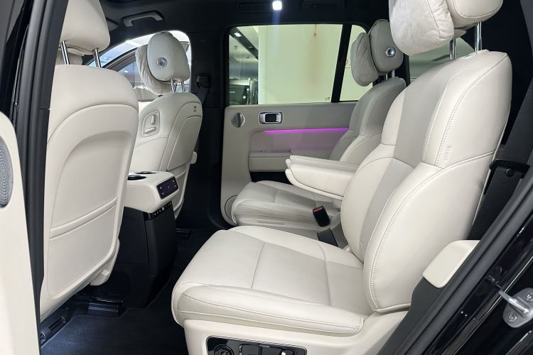 Used Li Auto L8 2024 Max Interior 10