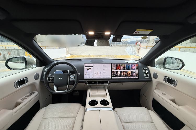 Used Li Auto L8 2024 Max Interior 2
