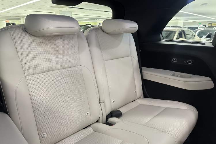 Used Li Auto L8 2024 Max Interior 5