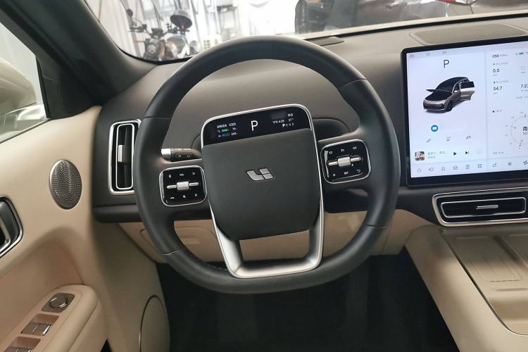 Used Li Auto L8 2024 Max Steering Wheel