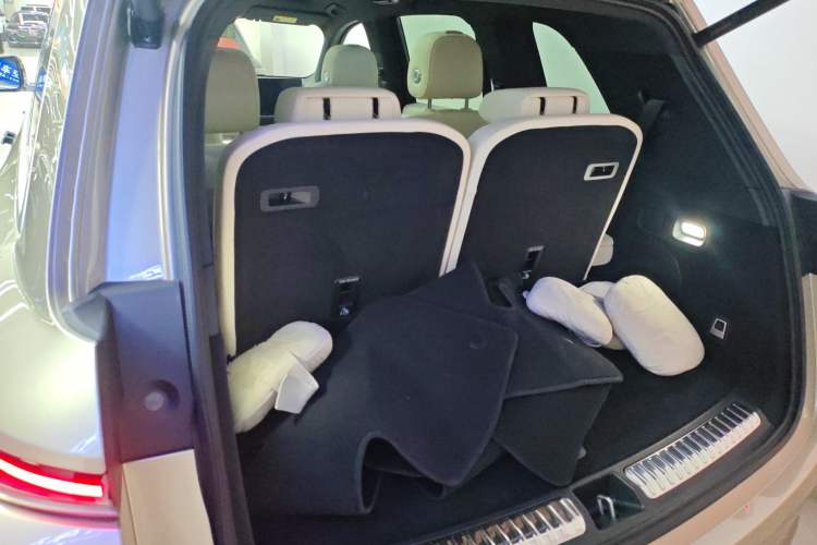 Used Li Auto L8 2024 Max Trunk